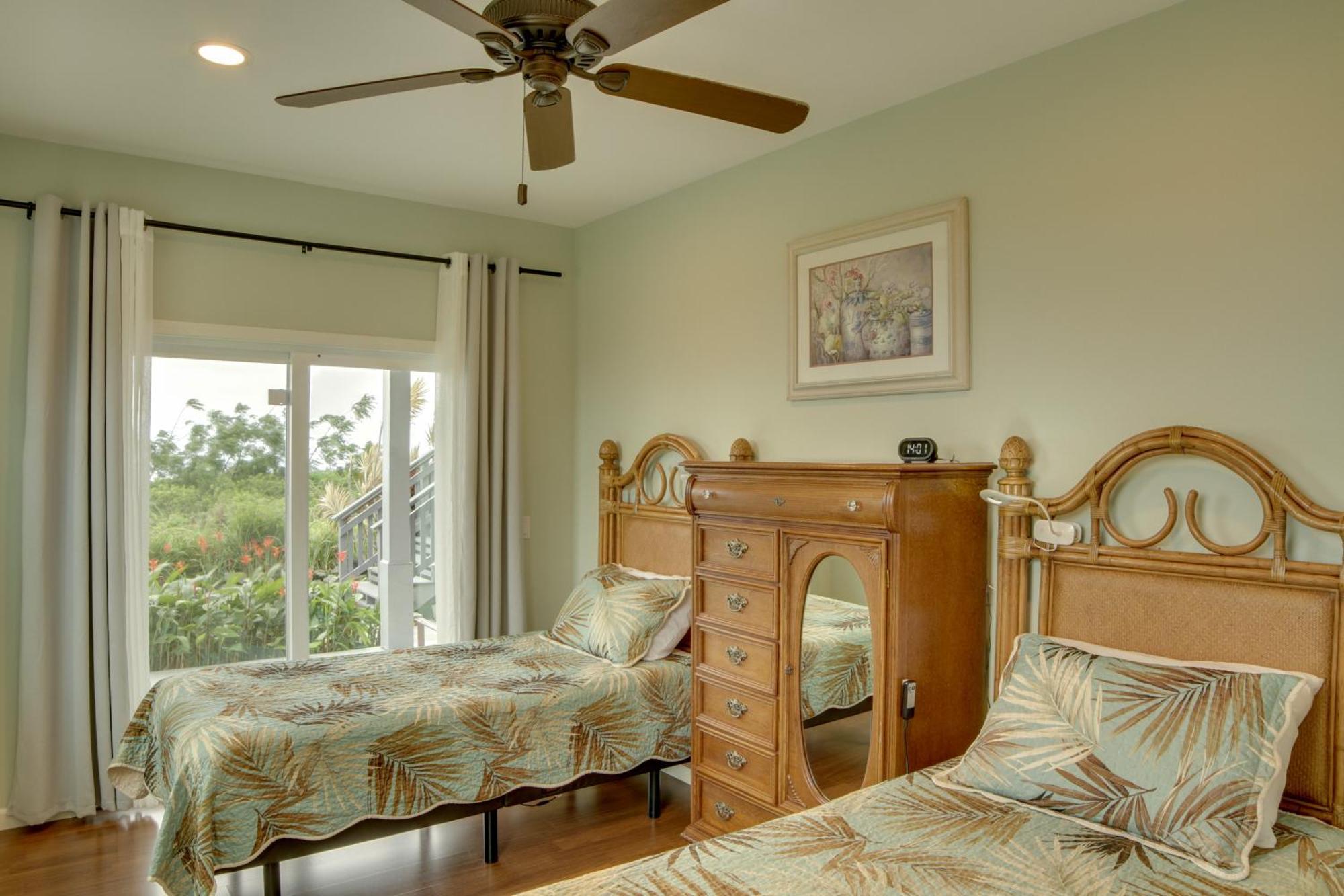The Aloha Green House Retreat With Ocean Views! Naalehu Екстериор снимка
